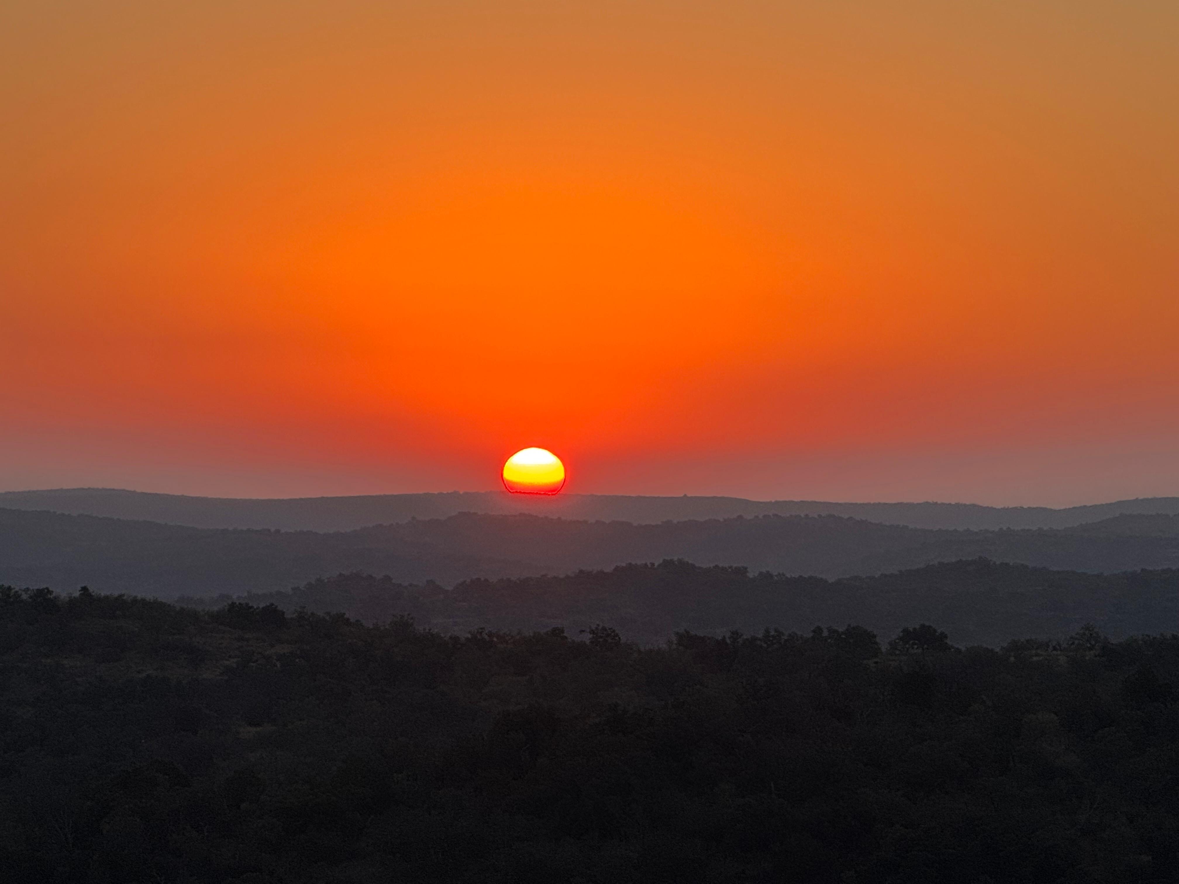 Recommend Enchanted Rock for sunrise or sunset when visiting 