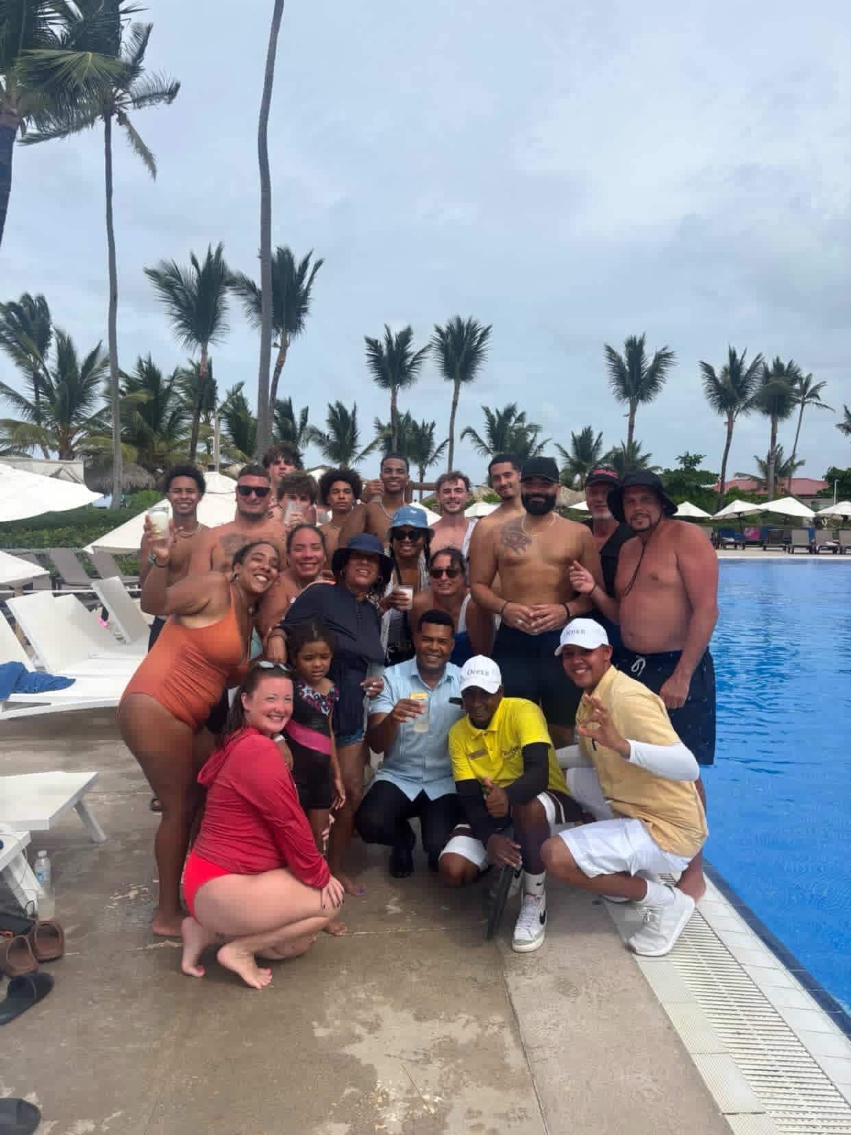 Pool staff was great and fun! 