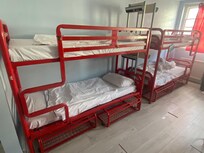 10 bed dorm
