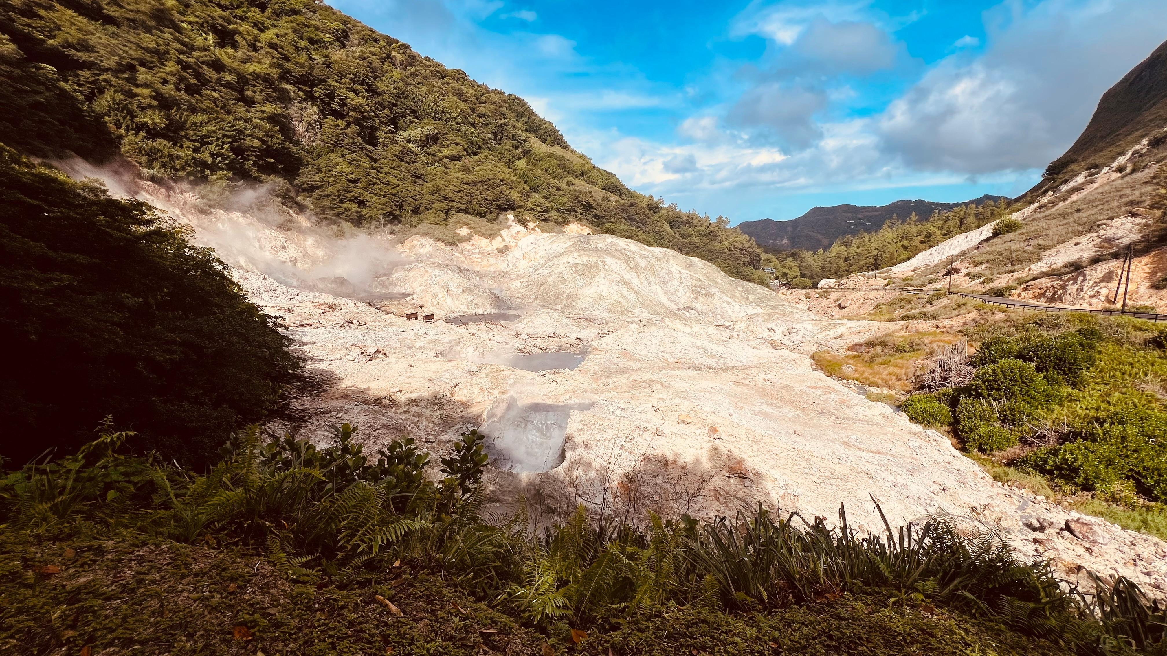 Drive-in Volcano boiling springs 