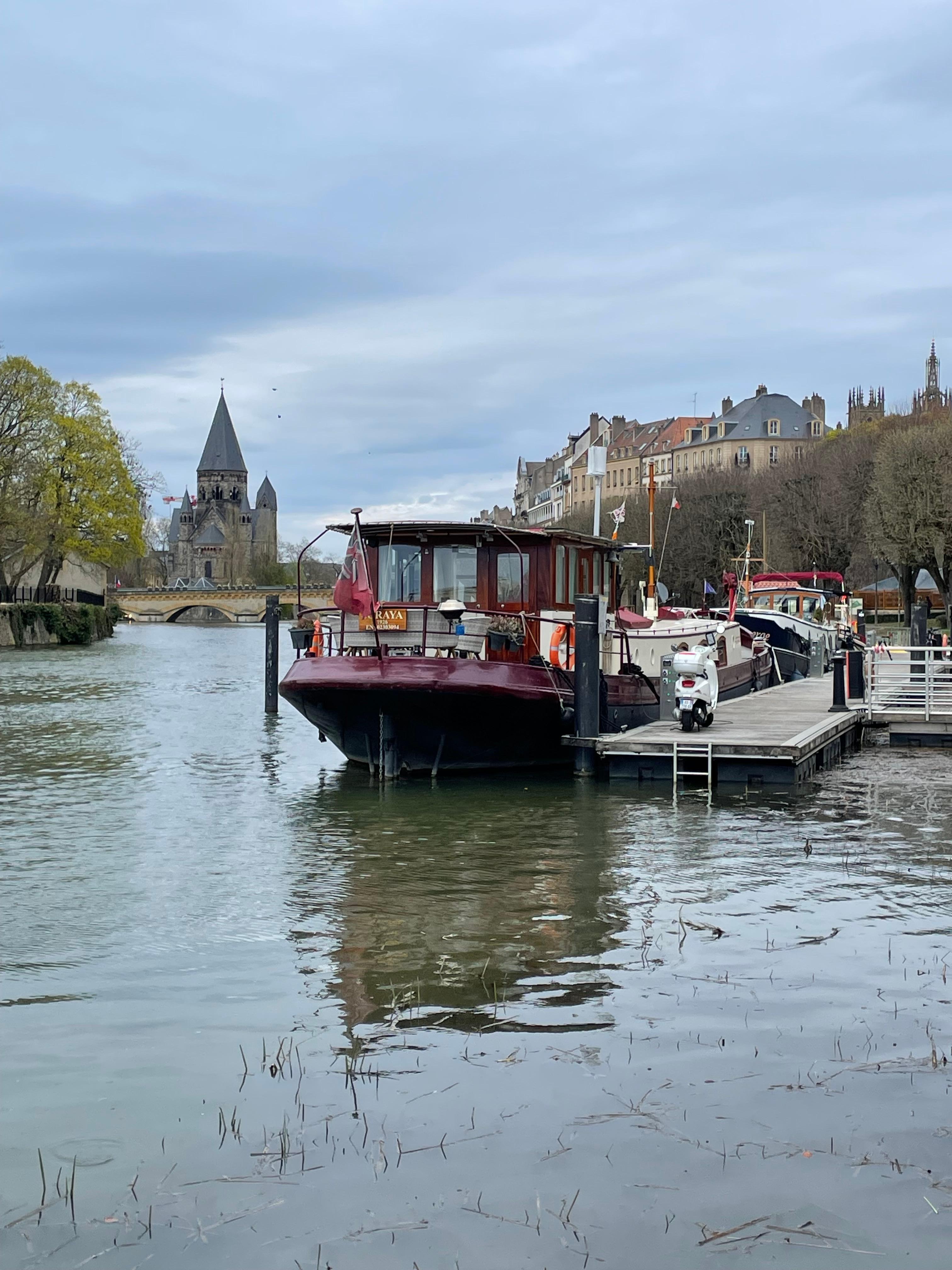 La Moselle très proche