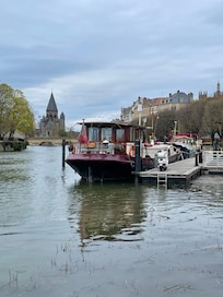 La Moselle très proche