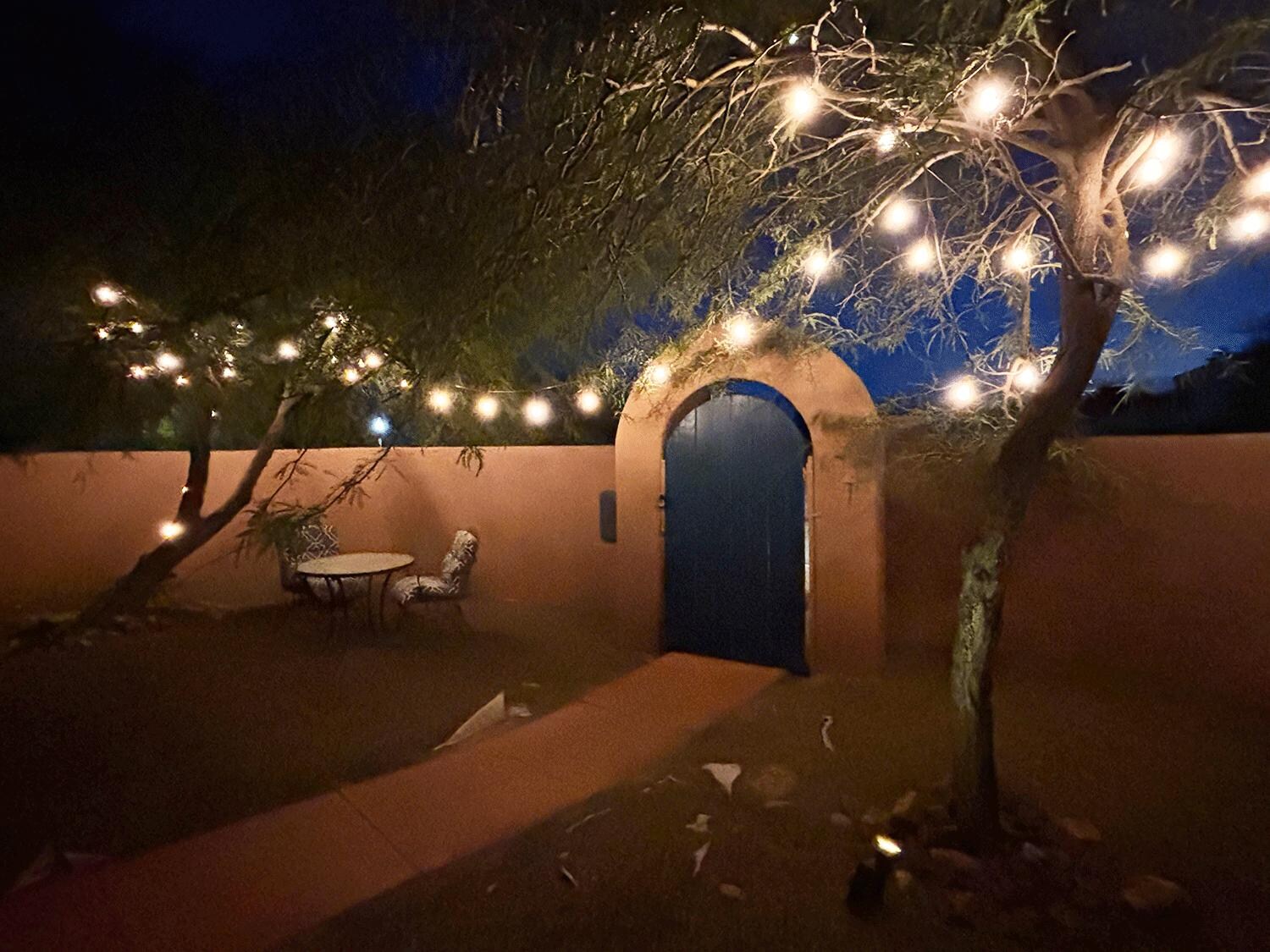 Loved the cafe lights in he front of the house—they made it easy to pinpoint where we were when returning from a neighborhood walk.