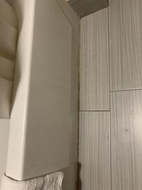 Side of tub dirty dirty