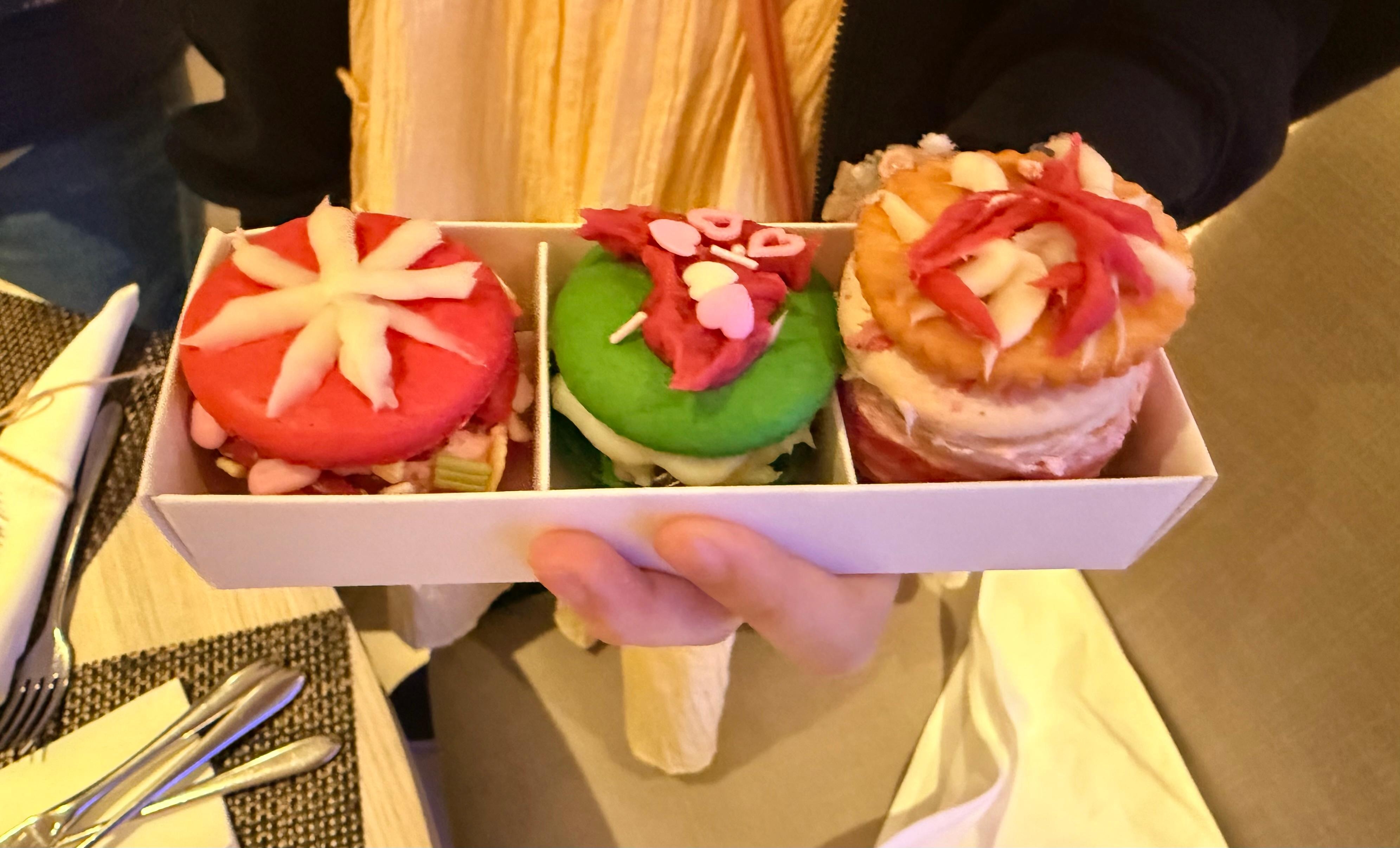 Kids’ Corner - Macaron decorating