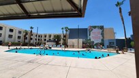Really nice pool with big towels provided! Another added plus! Pool closes at 11 pm nightly.