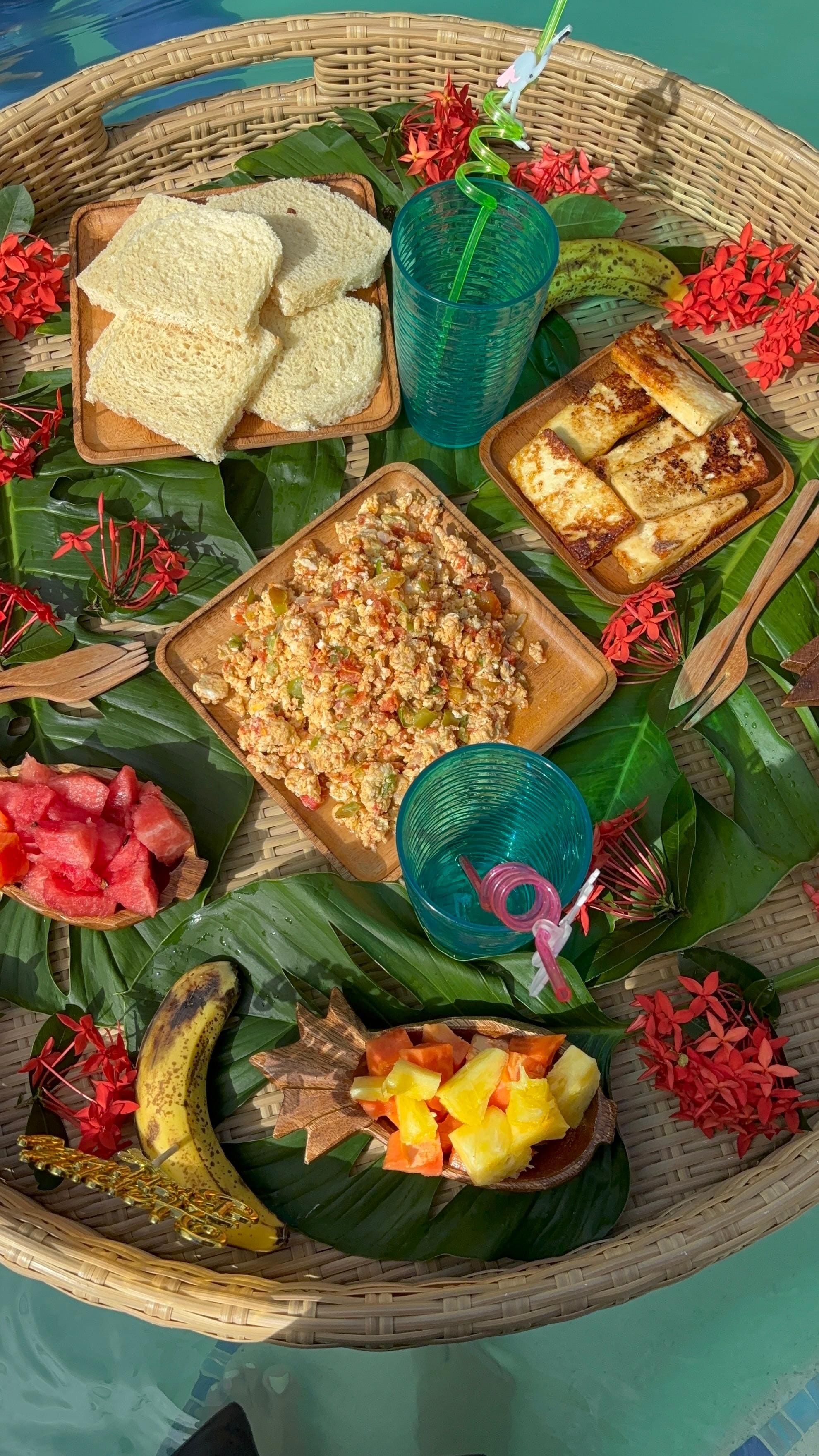 Floating breakfast catered to what we wanted. 