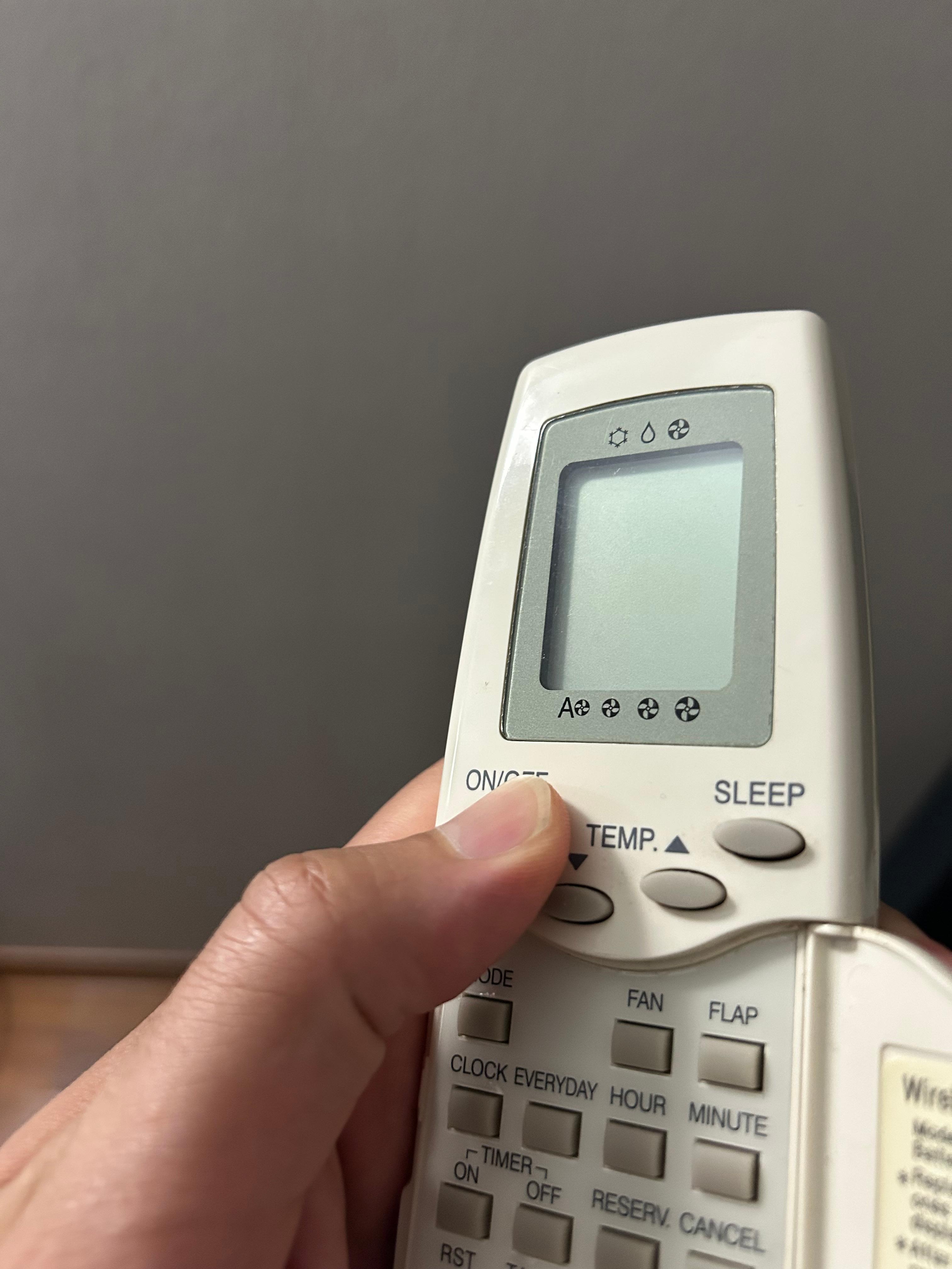 AC remote out of battery