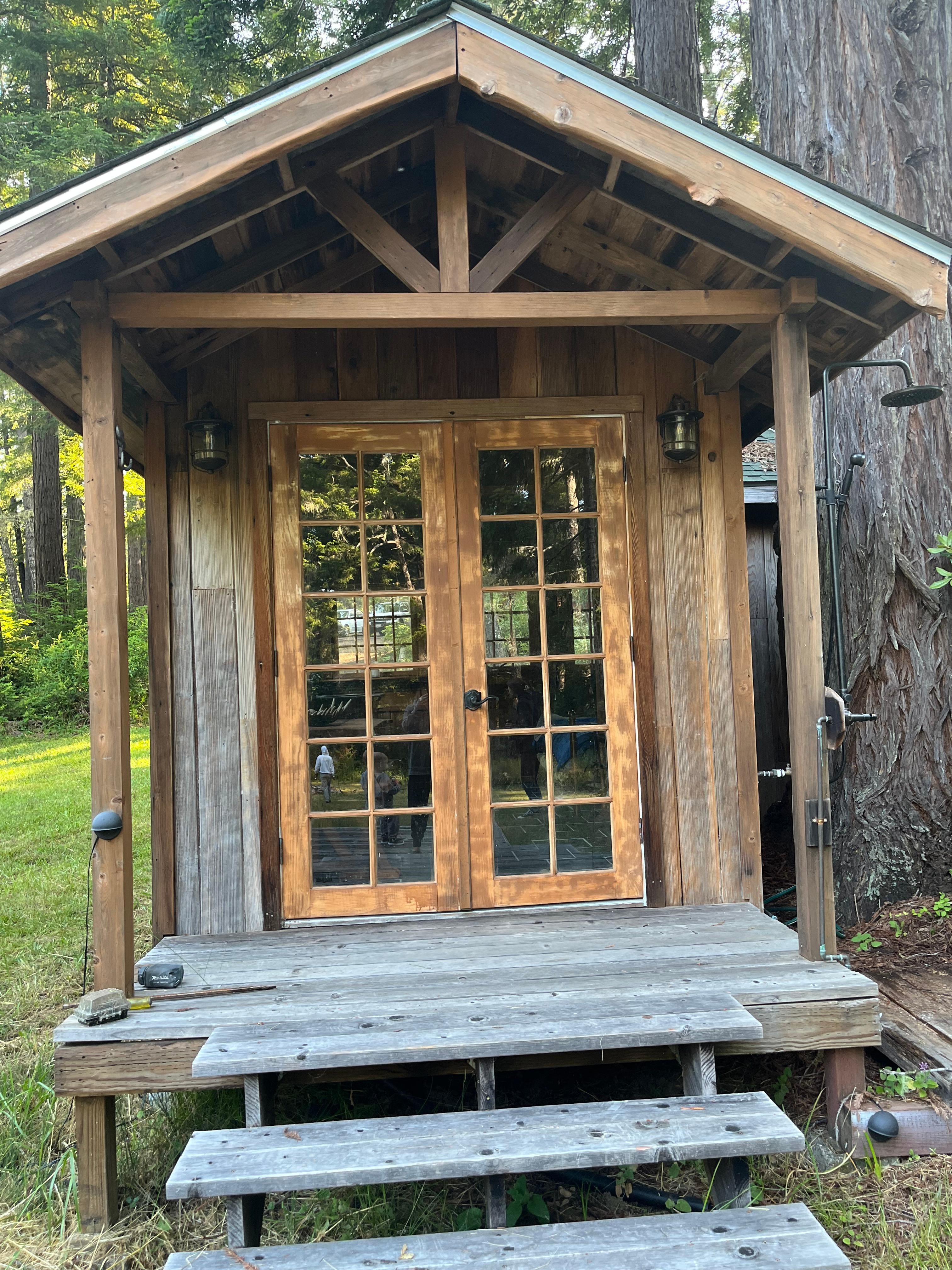Little 1 room building with deck