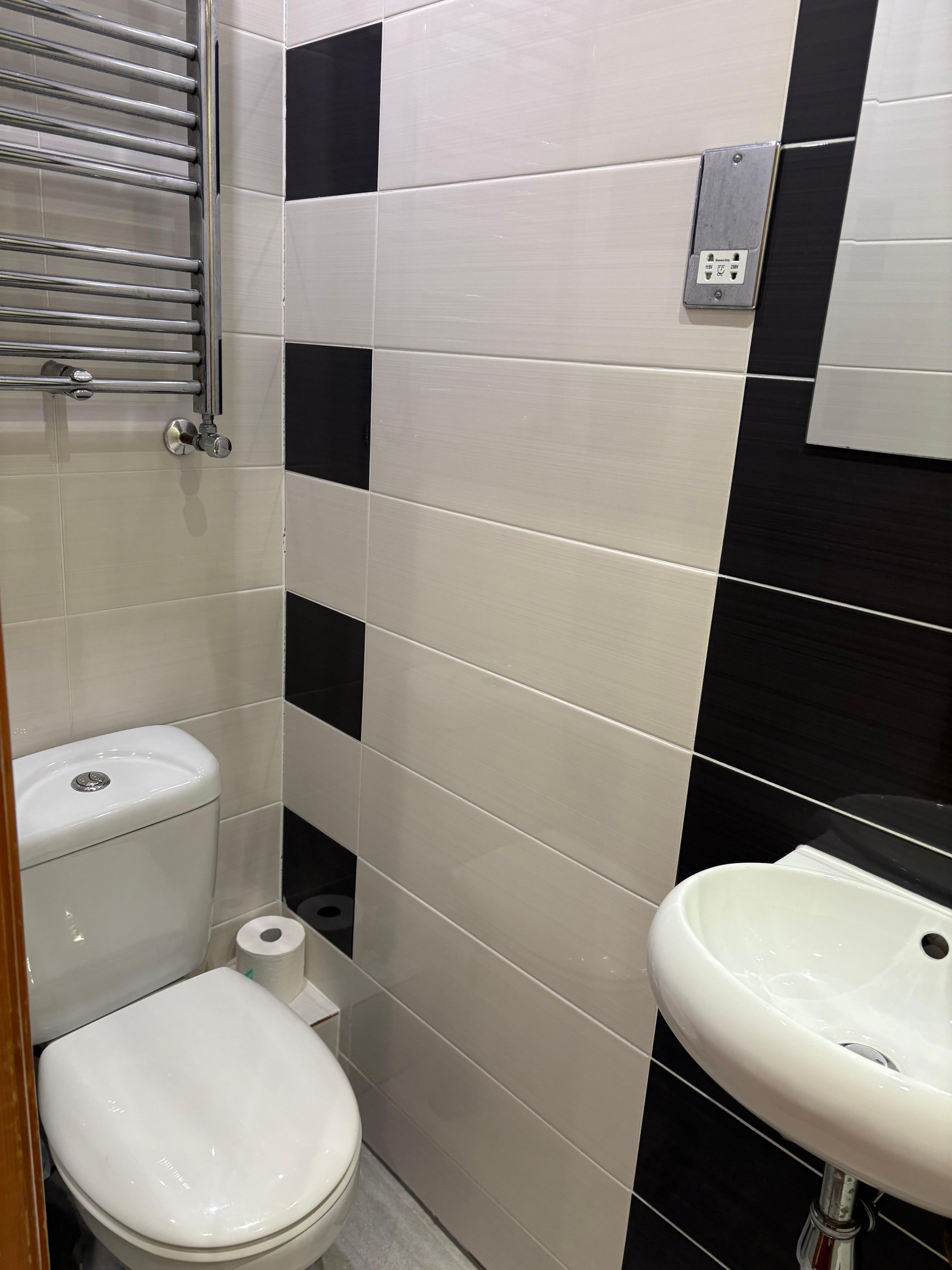 シャワージェル、シャンプー、石鹸あります。