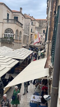 View to the right - โwalk of shameโ steps at the end