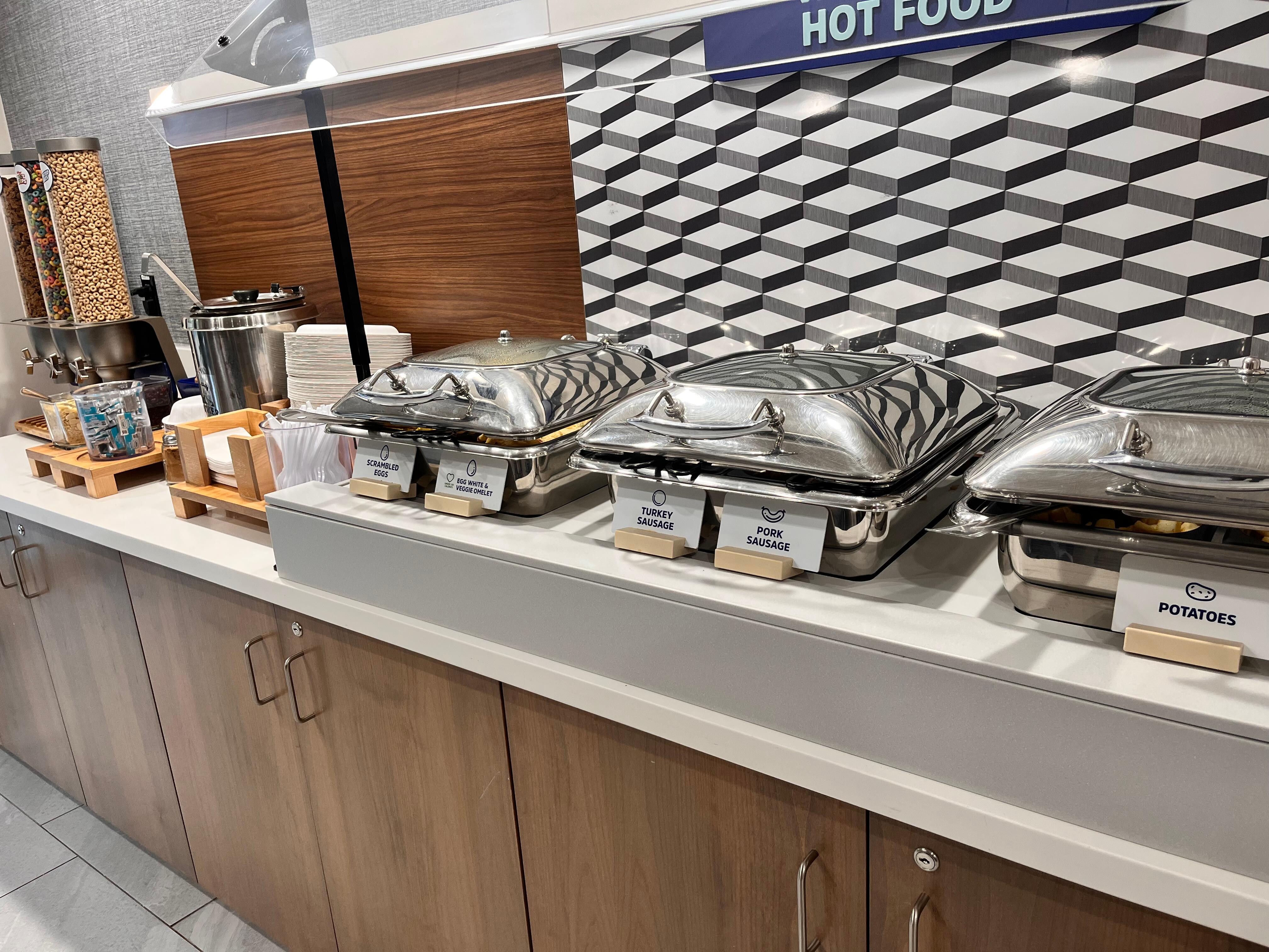 Food keep warm and clean