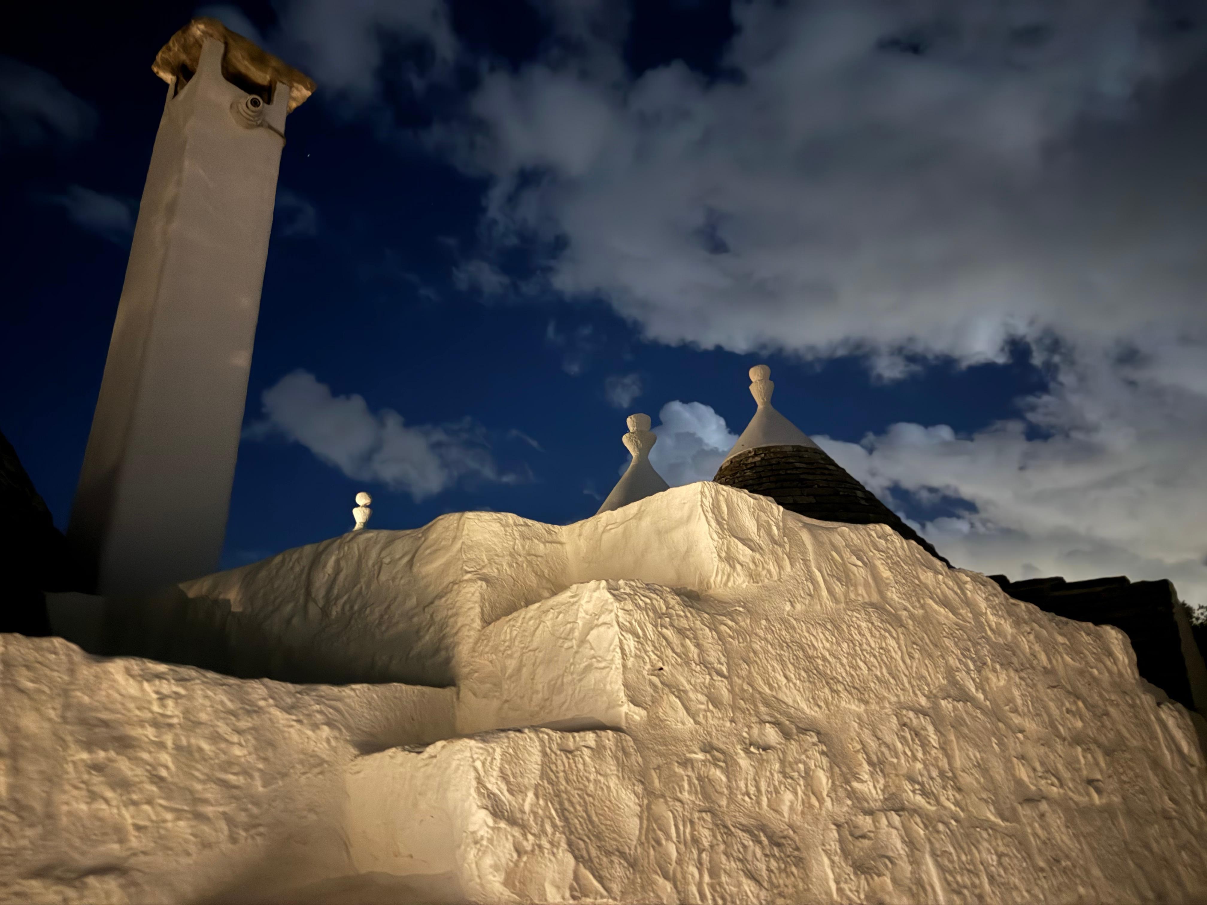 Trulli bei Nacht