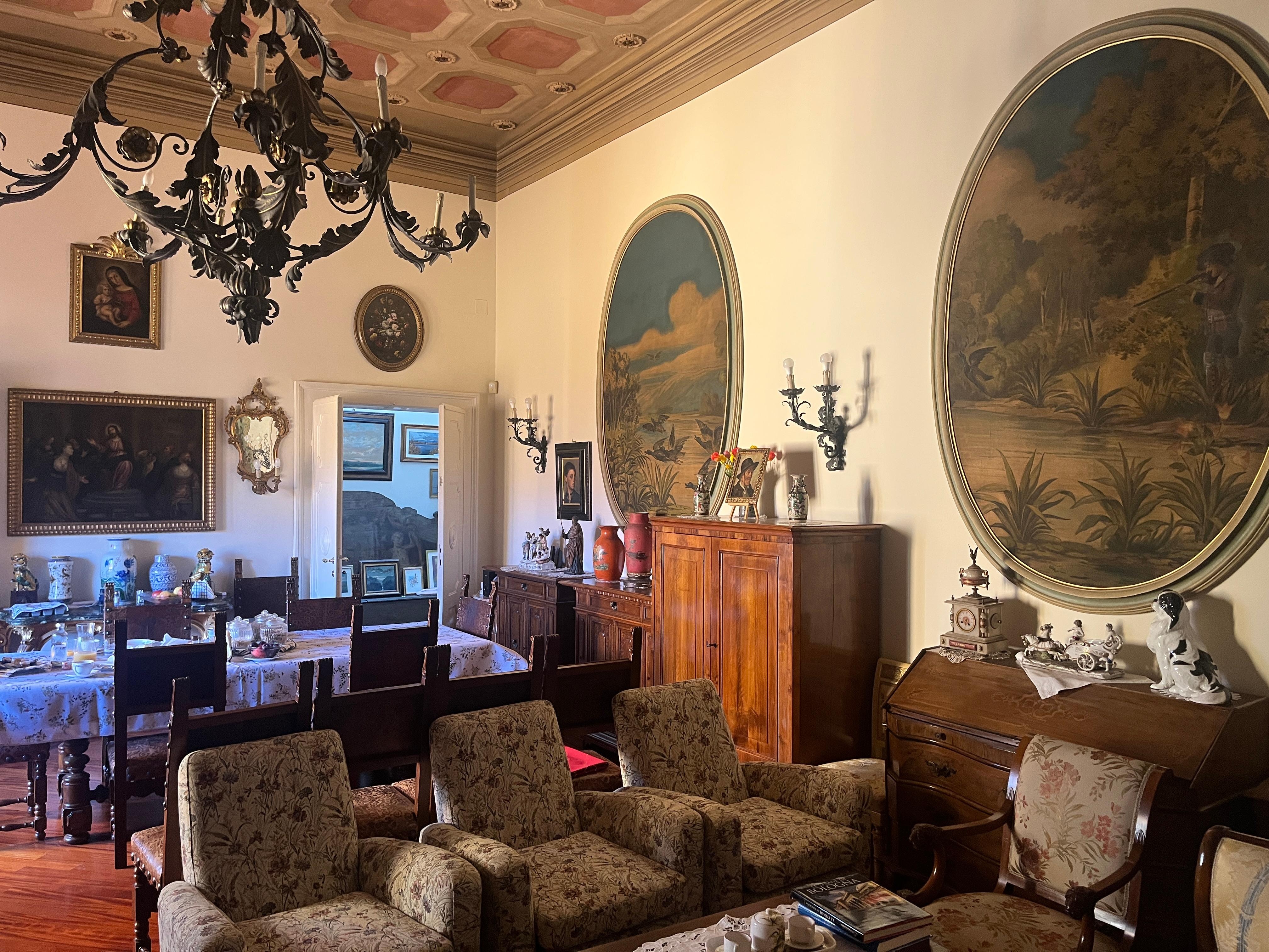 Main salon