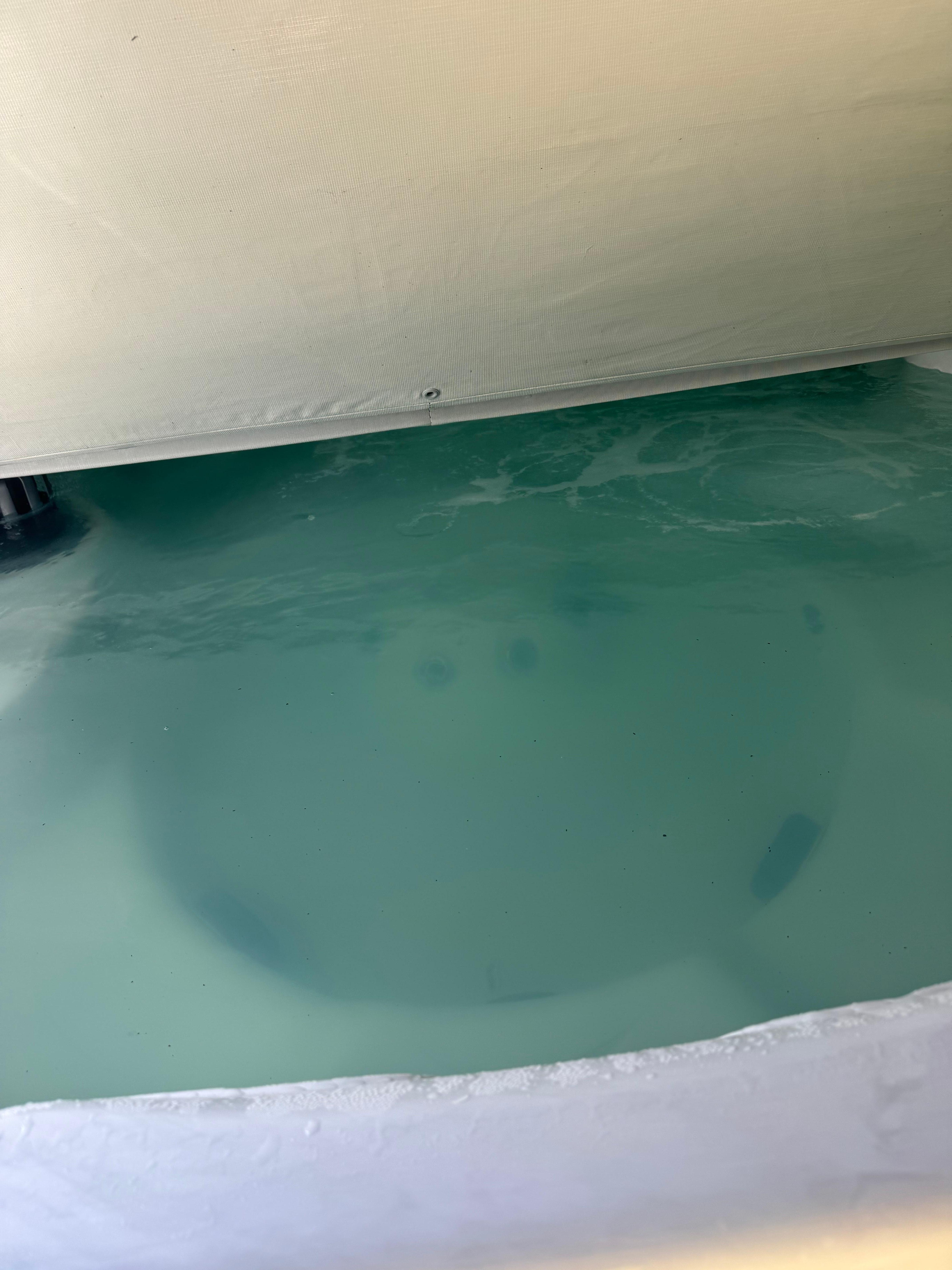 Hot tub water was very dirty.