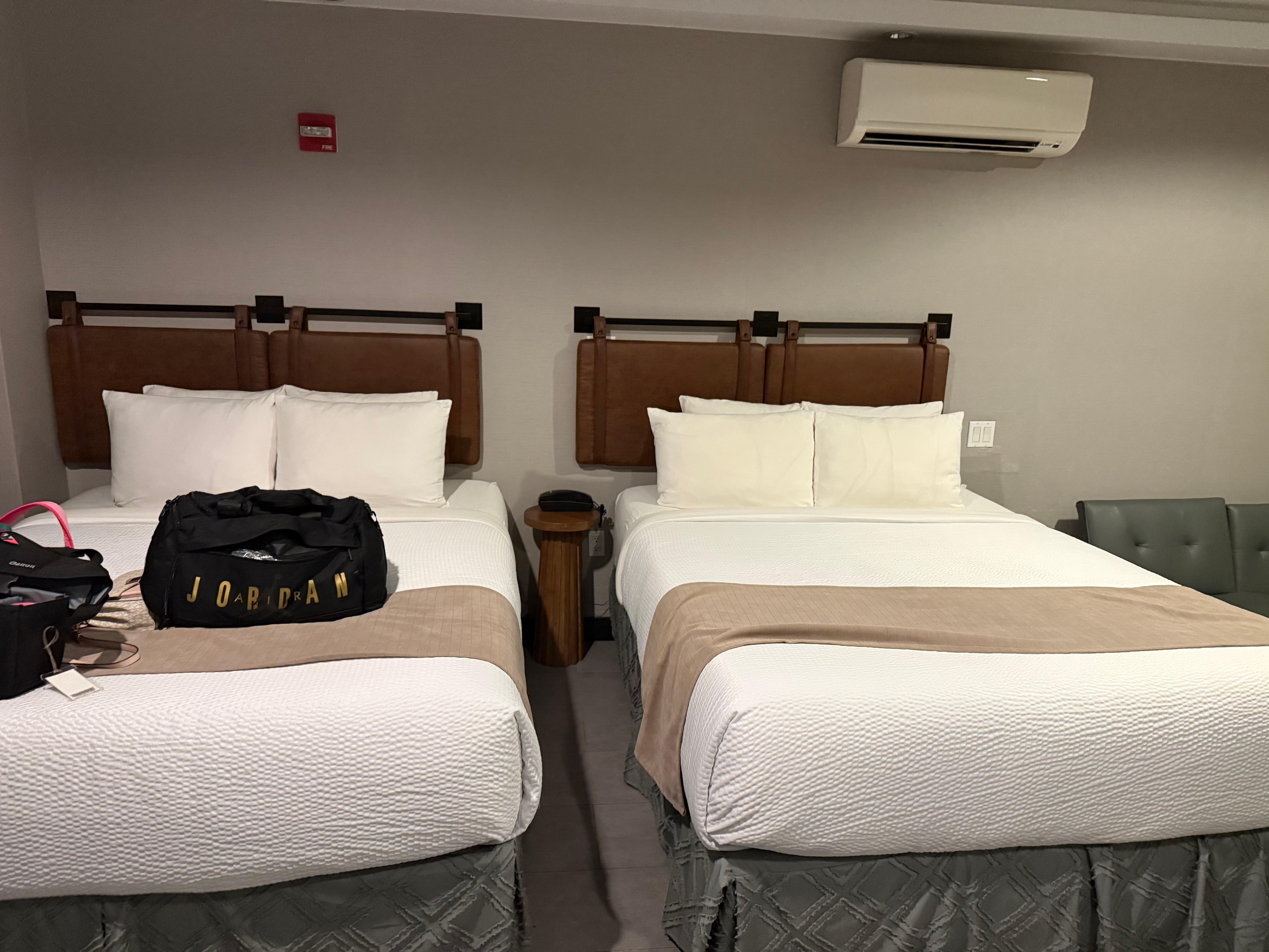 The room was extremely large for a NYC hotel. Very accommodating!