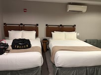 The room was extremely large for a NYC hotel. Very accommodating!