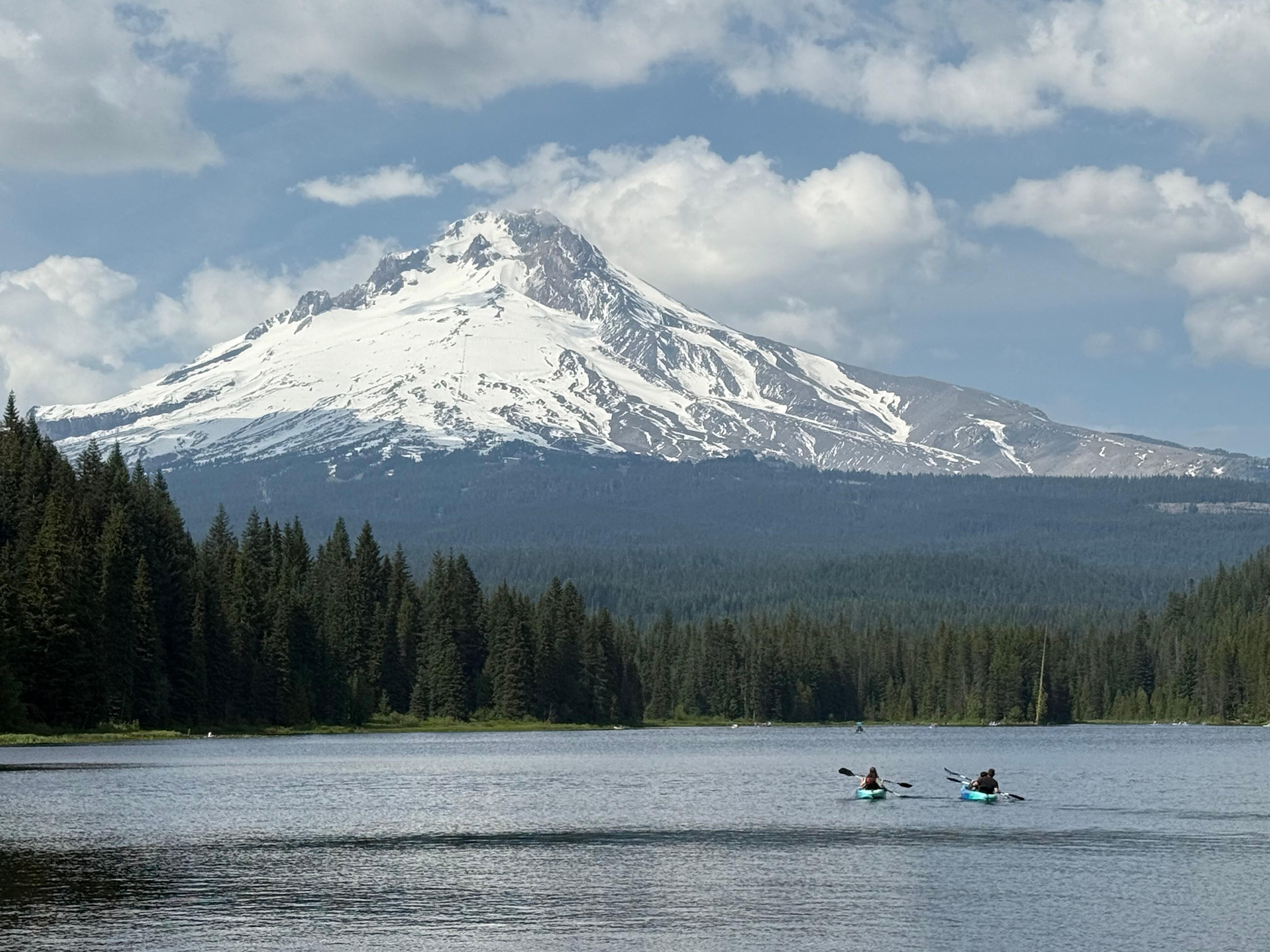 Trillium Lake and Mt Hood
