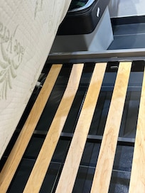 Broken bed (was found this way)