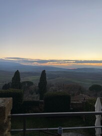 Paisagem da área da piscina do hotel