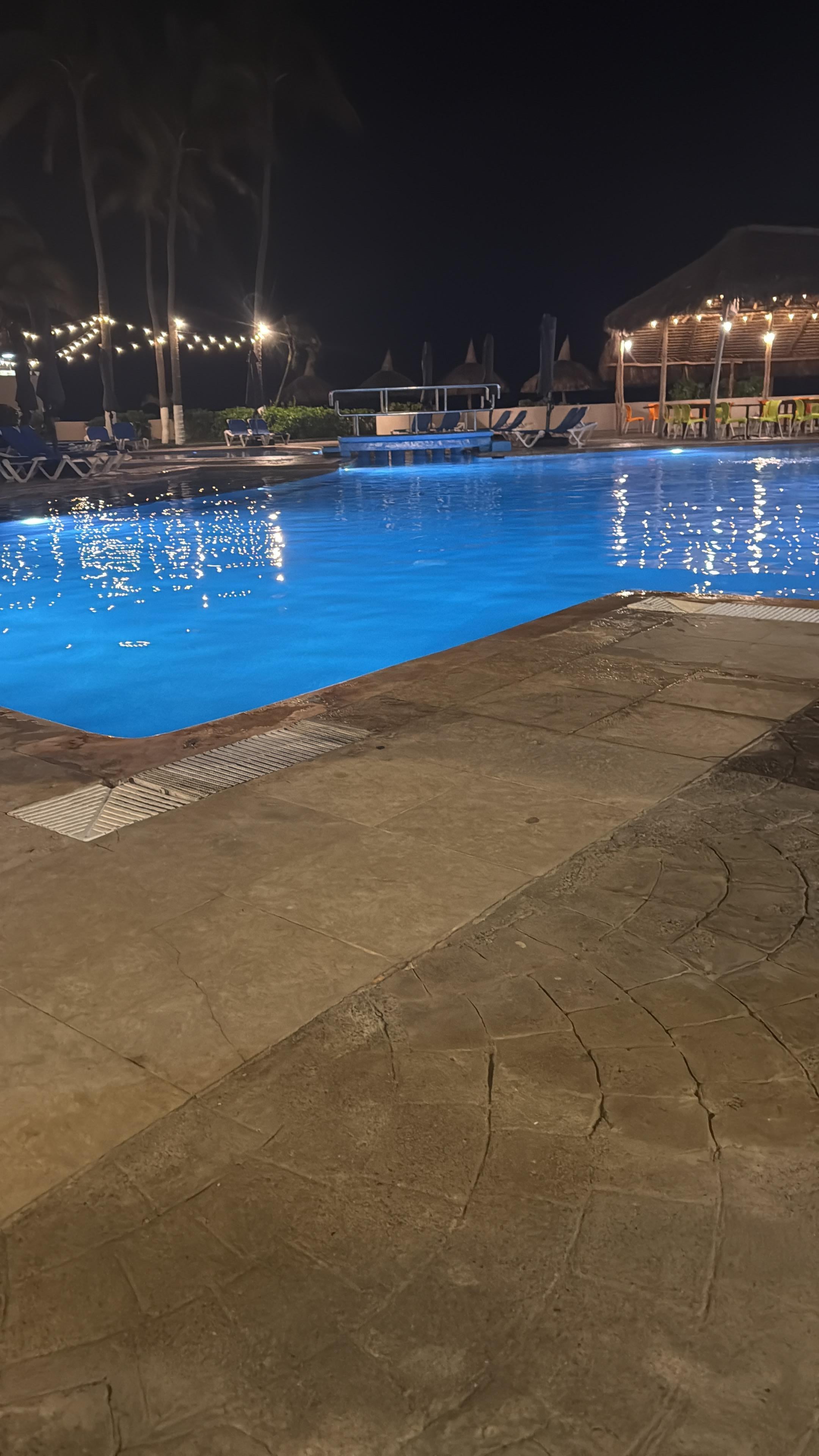 La alberca en donde uno puede nadar a gusto 