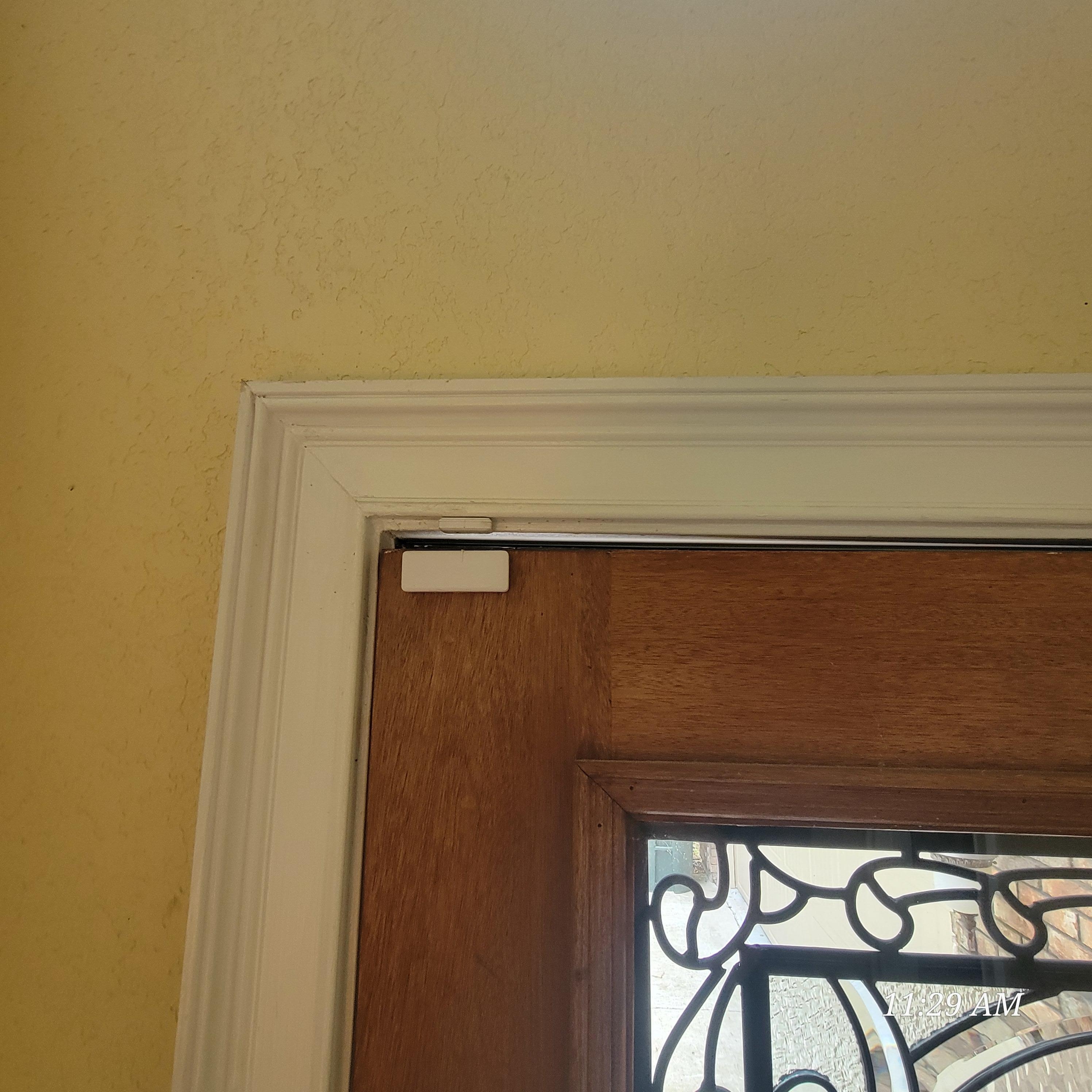 3/4 inch gap at top of one side of door