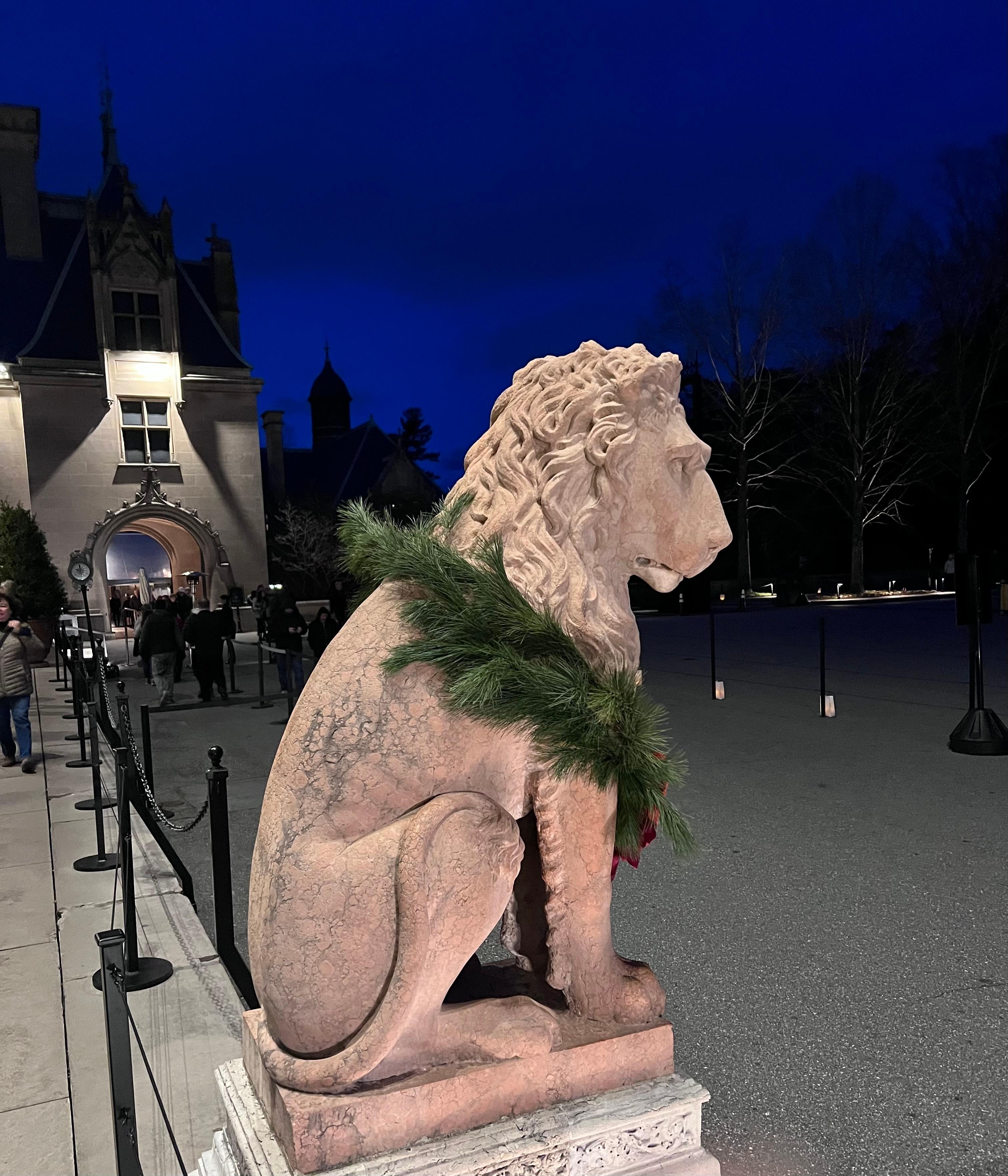 Lion statue at entrance to Biltmore Estate 
