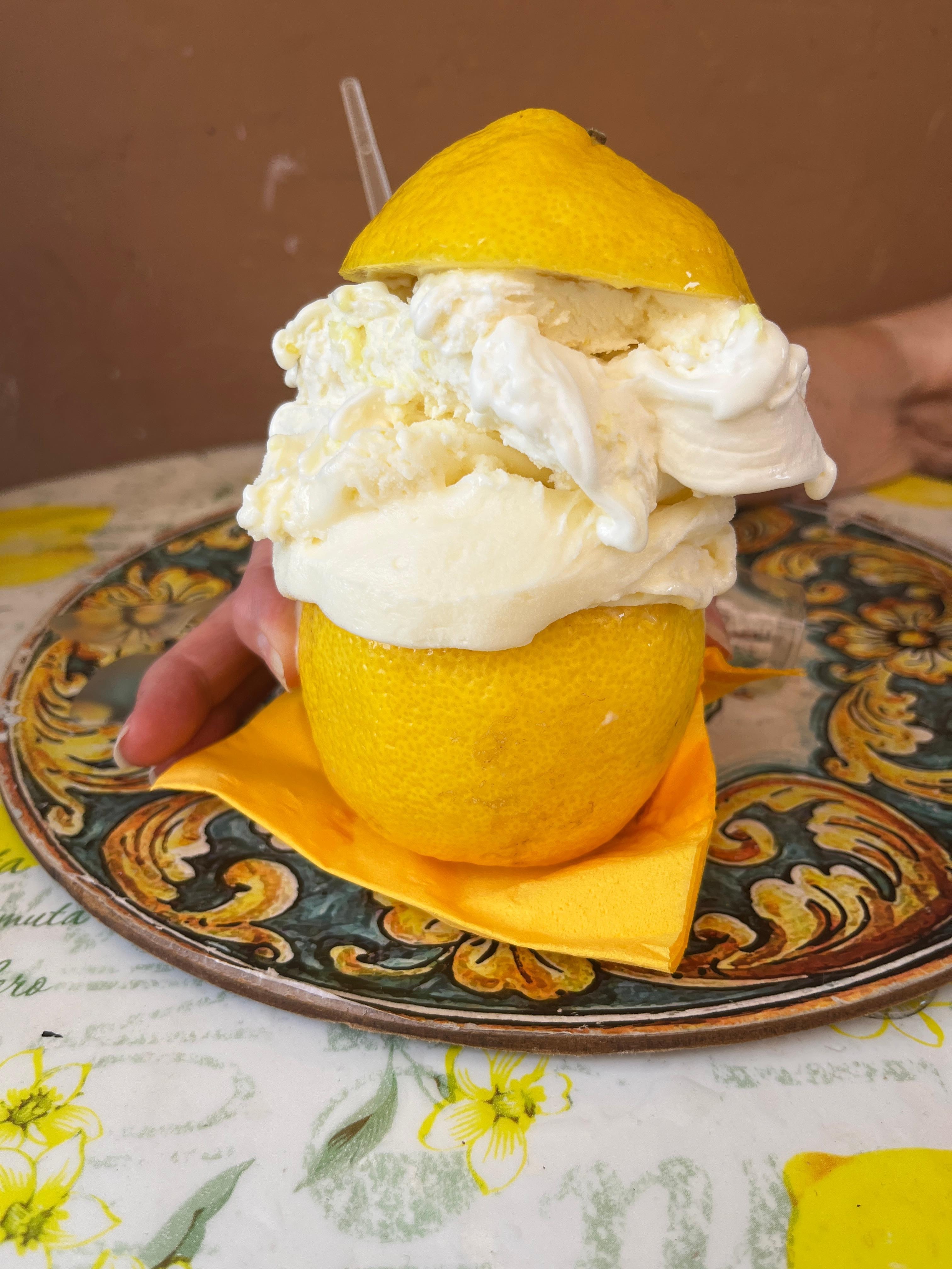 Limone is a great place for Gelato nearby!!