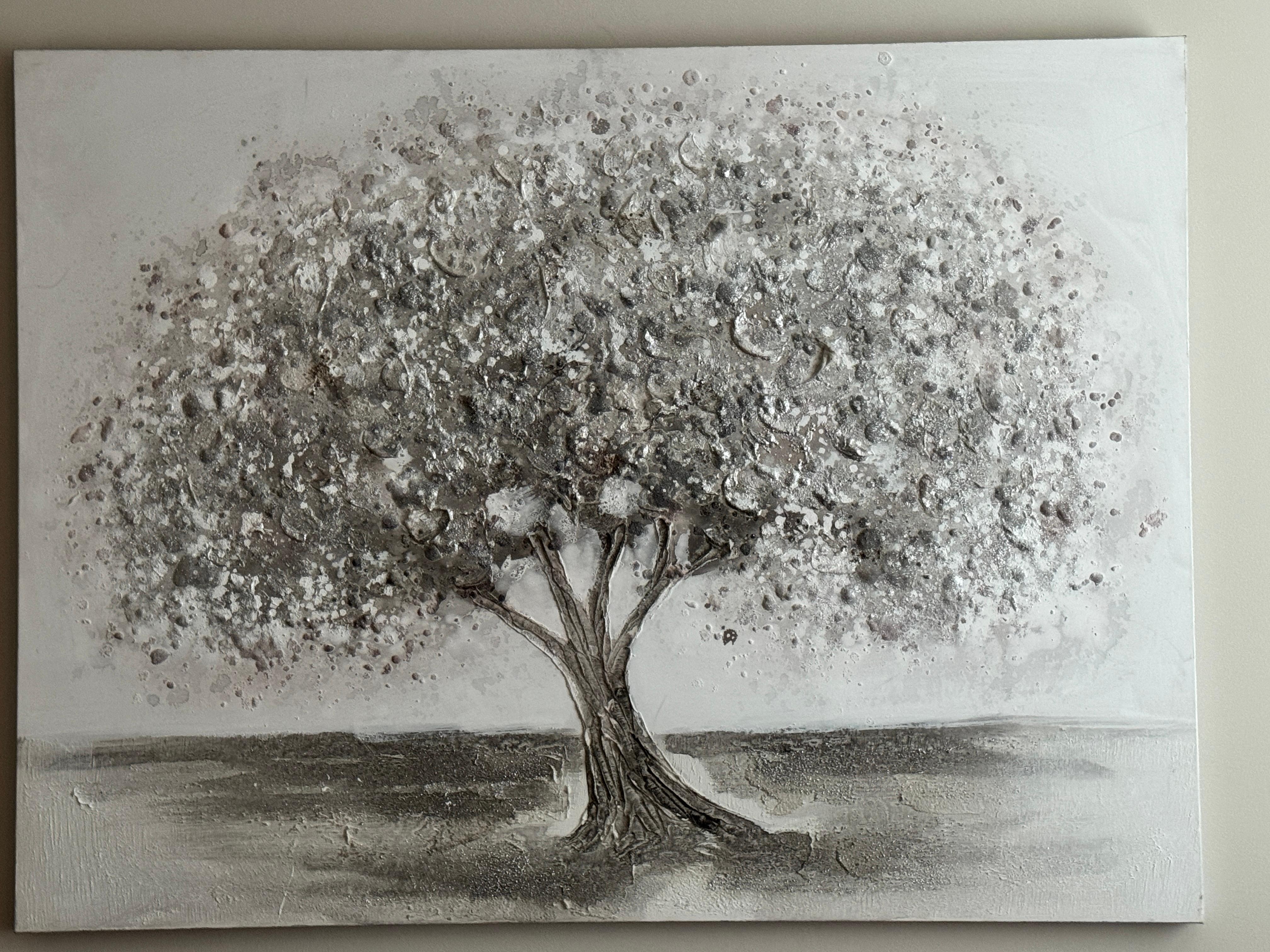 I loved some of the art!