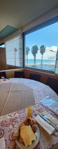 Breakfast view