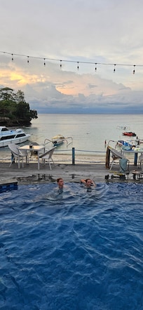 Le Nusa Beach Club