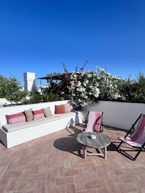 Roof terrace