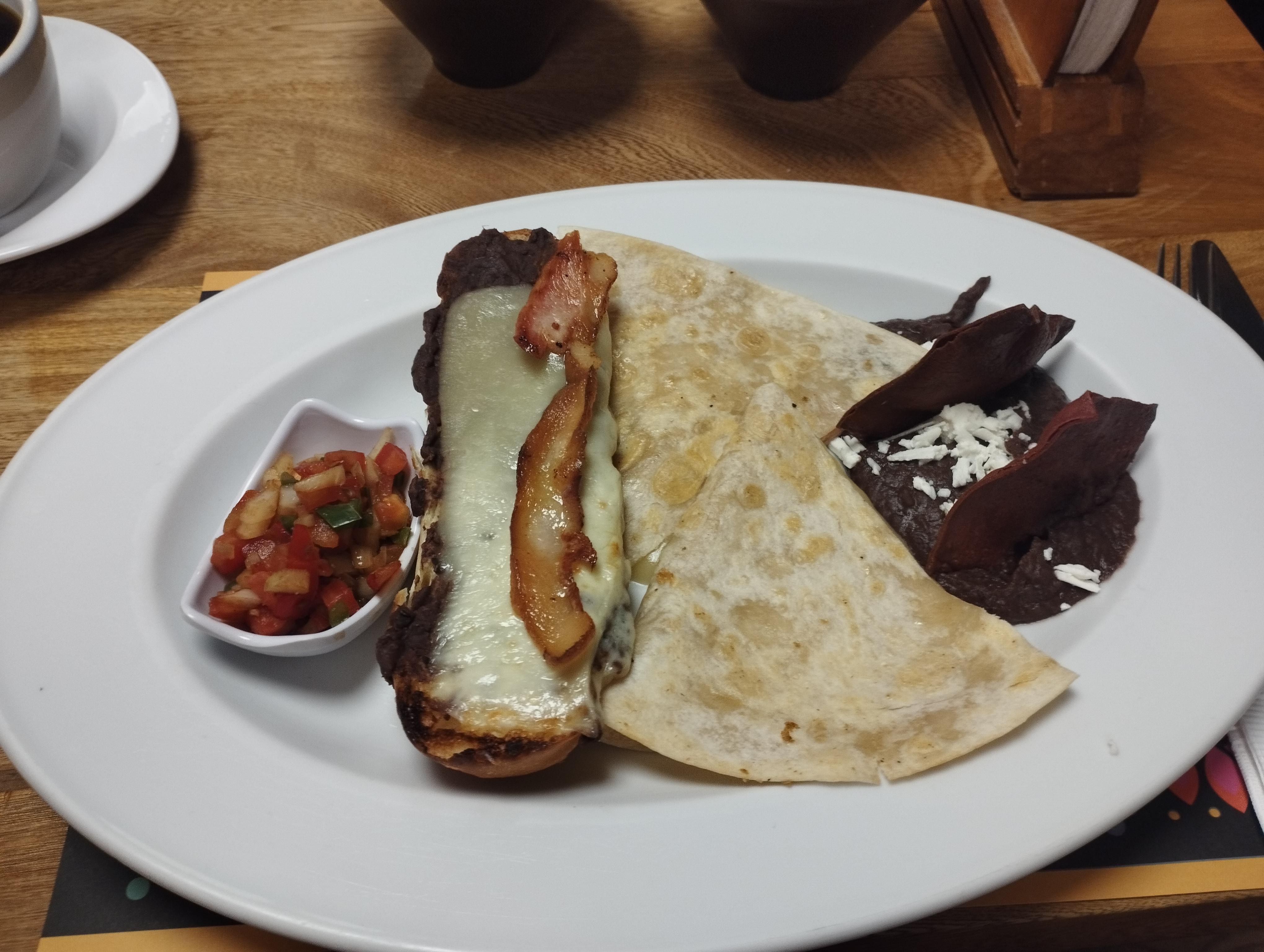 Combinación de sincronizado con moyetes.