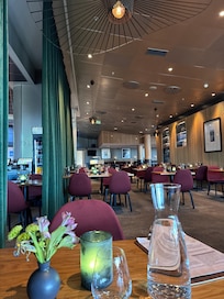 Dining room.