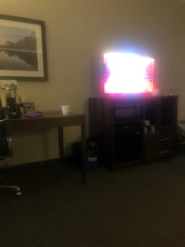 Colour flat screen
Mini fridge
Microwave
