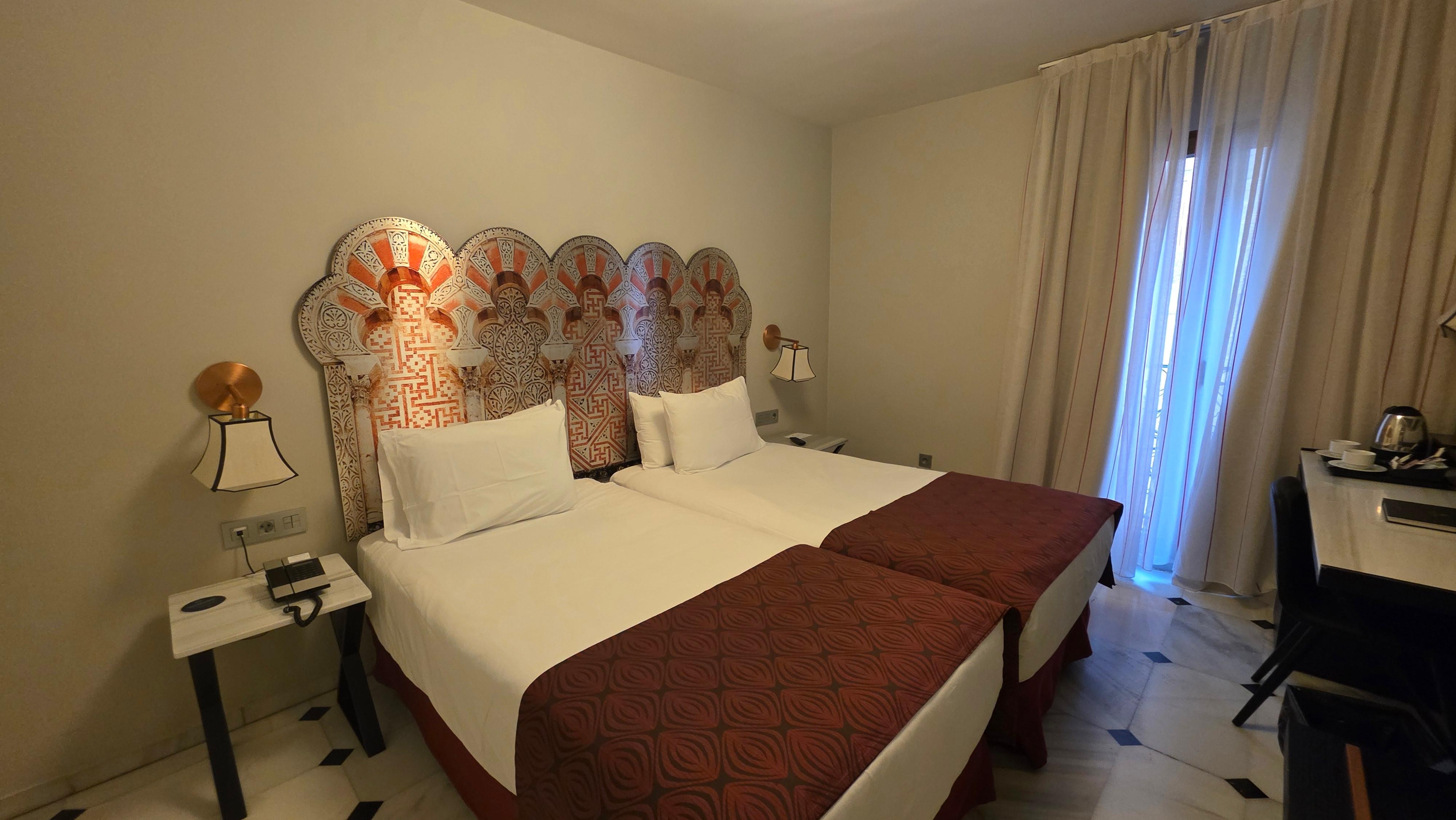 Room with private bathroom 