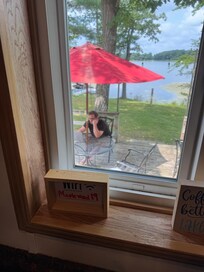 Hubby had to work all week but it was a nice place to work!