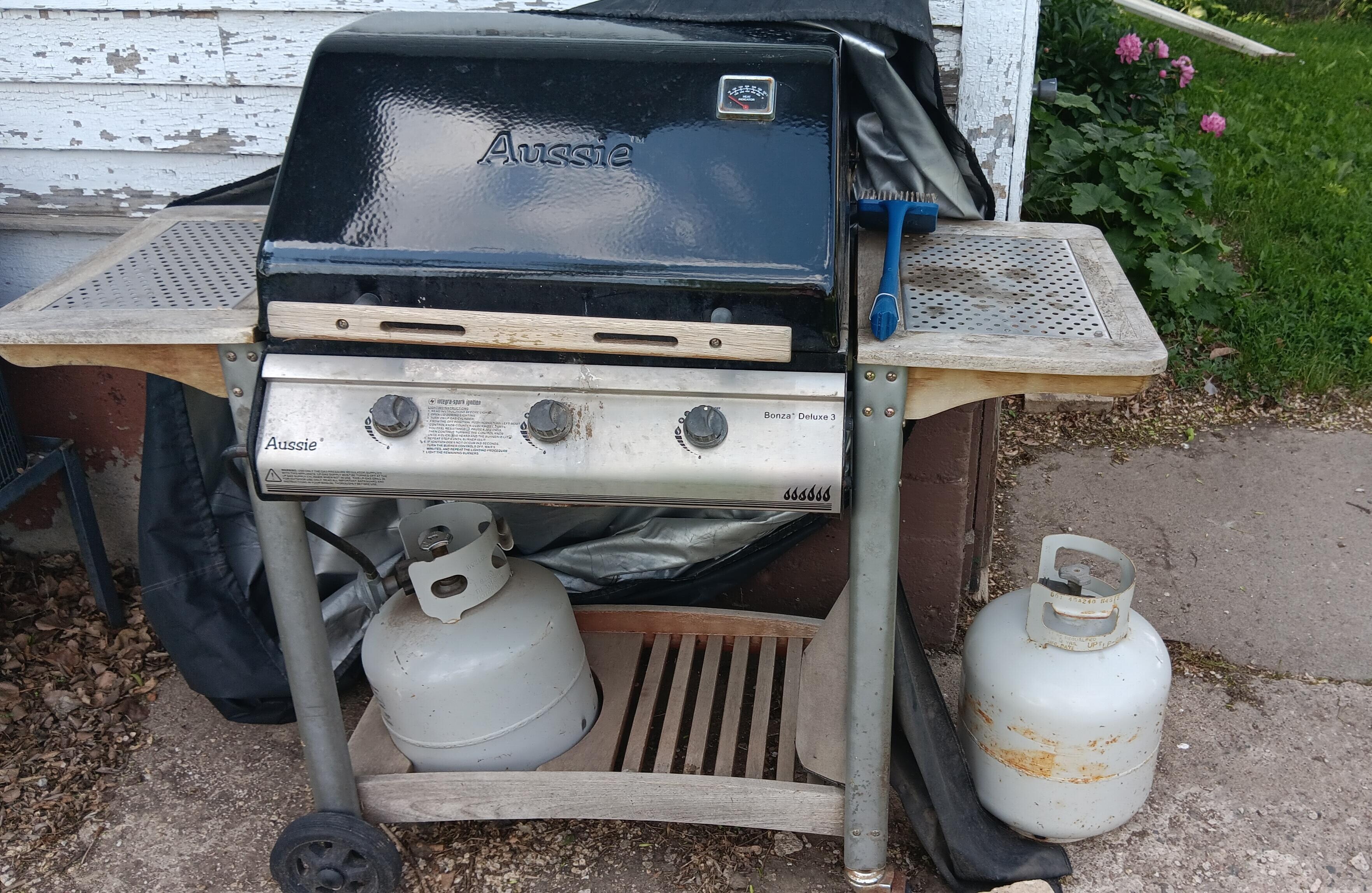 Grill listed in amenities but didn't work! 