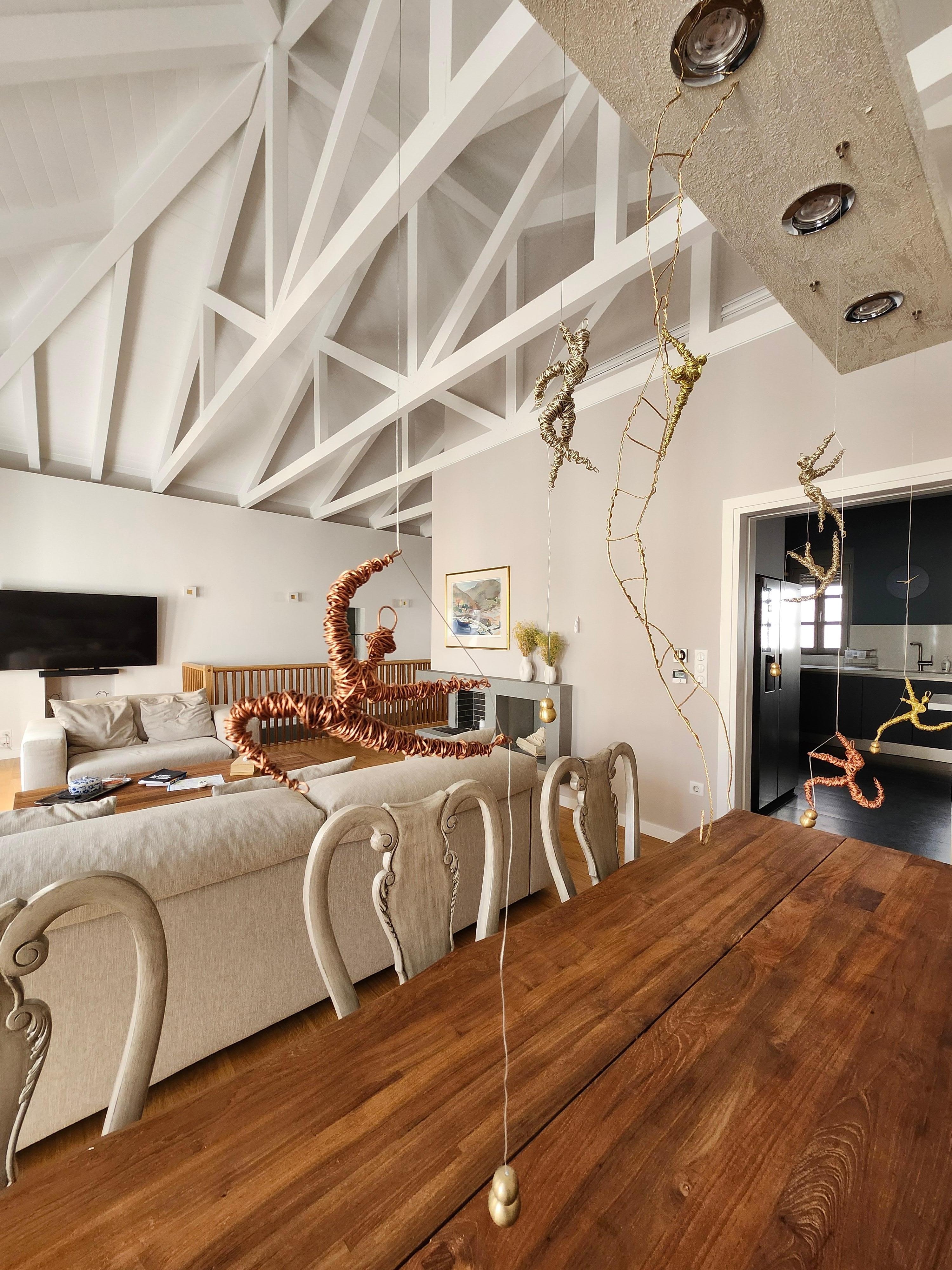 I'm obsessed with this hanging centerpiece.