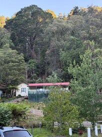 Looking up at Manor.