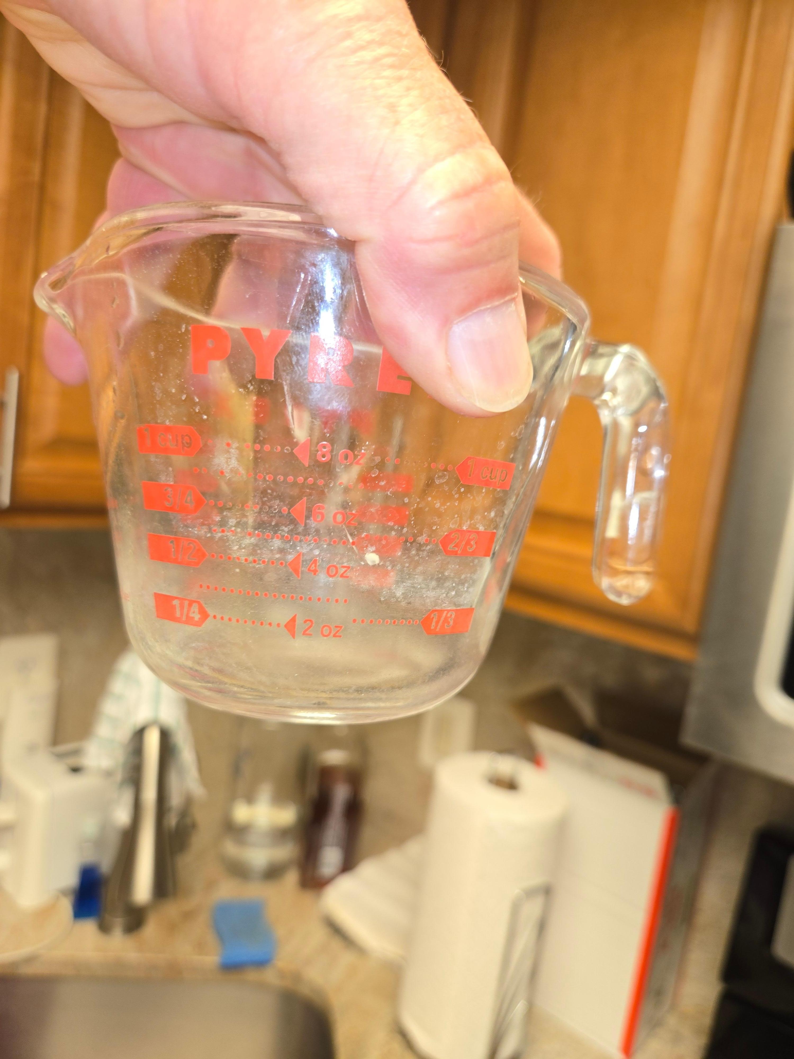 The only measuring cup or spoon was one single dirty mineral stained 8 oz cup. How measure to make pancakes. 
