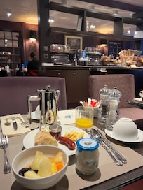 パンもフルーツもおいしかったです!