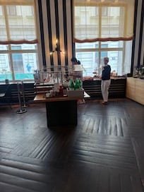 Dining room has great food & wonderful staff