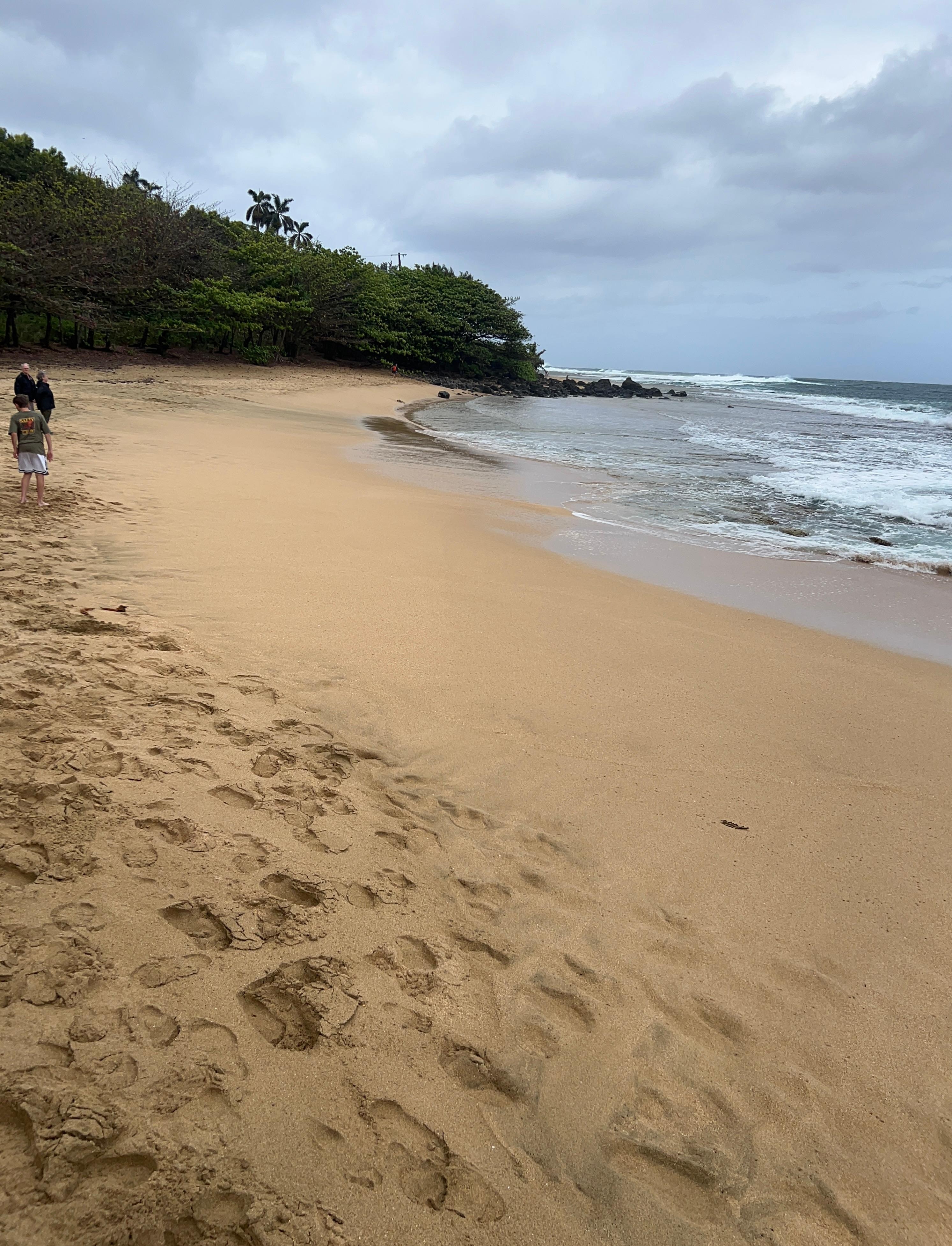 Great beaches and caves nearby.