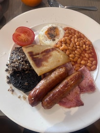 Full Scottish breakfast in restaurant