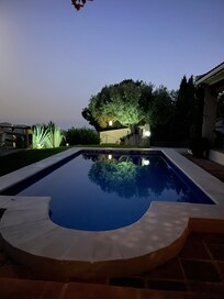 Pool in der Abendstimmung