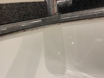 Dirty all around the sink !!!! Very nasty 🤮