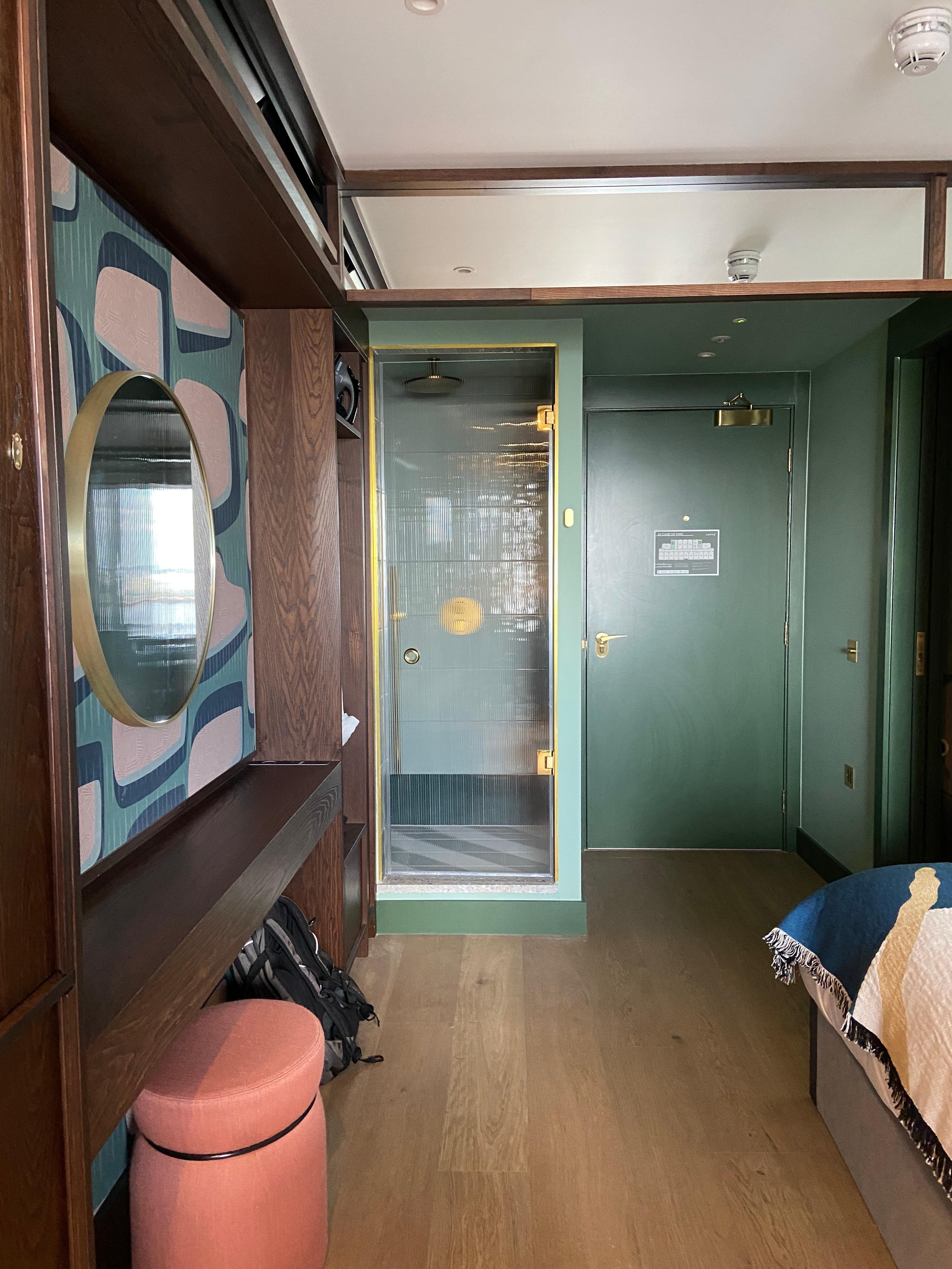 Shower in the actual room 