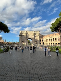 Coliseum walk