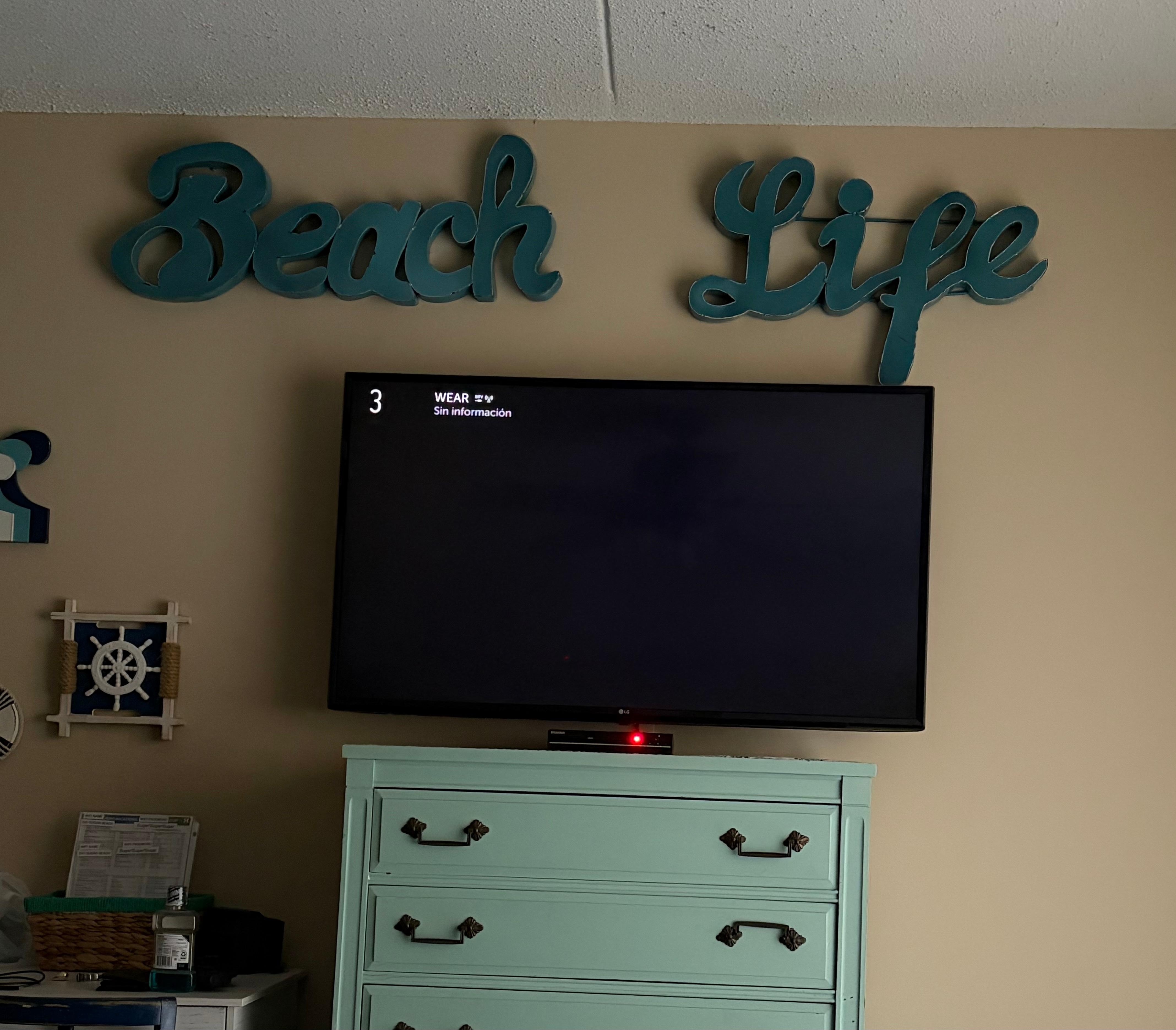 The tv had no internet connection and you could not connect it to any. Only some sort of DVD box 